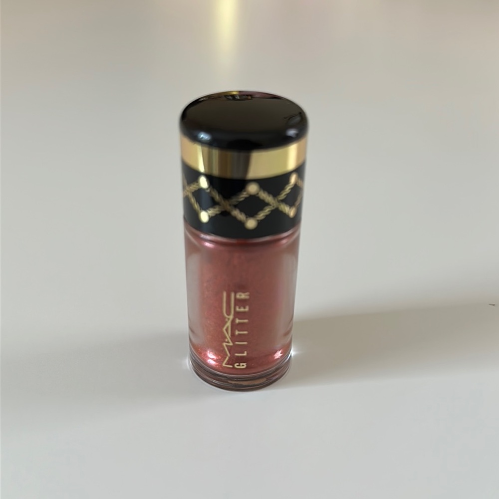 MAC Cosmetics Limited Edition Glitter